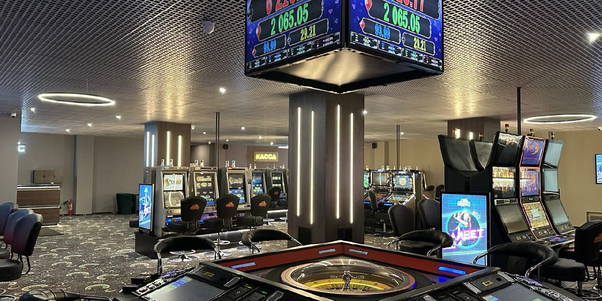 Игорный клуб MAXBET